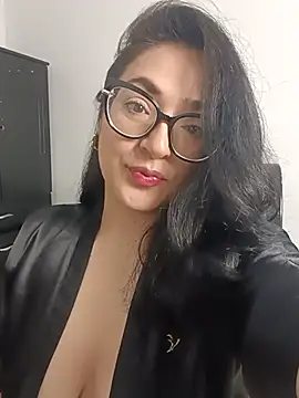 Pamelaa Mar online show from July 28, 8:44 am