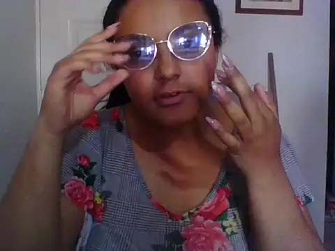 Valeryyyy  online show from July 23, 7:54 pm
