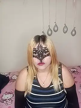 Isabellabrown43 online show from July 25, 9:21 pm