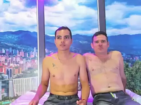 EthanAndAndrew online show from July 25, 3:47 am