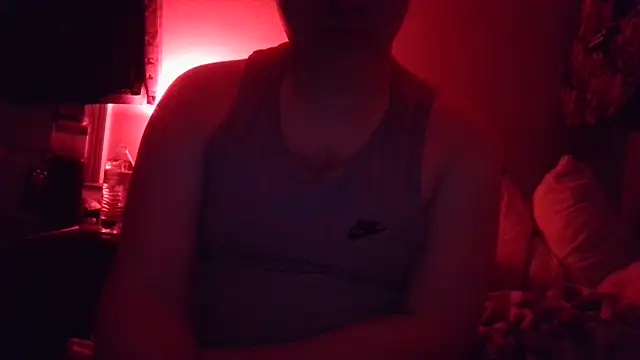 Snapshot of jjbbclover22 chatting on July 25, 6:47 pm jjbbclover22 online show from July 25, 6:47 pm