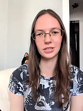 MrsCrazy18 online show from July 30, 2:16 pm