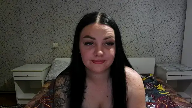 Snapshot of ElsaRay3 chatting on August 1, 5:00 pm ElsaRay3 online show from August 1, 5:00 pm