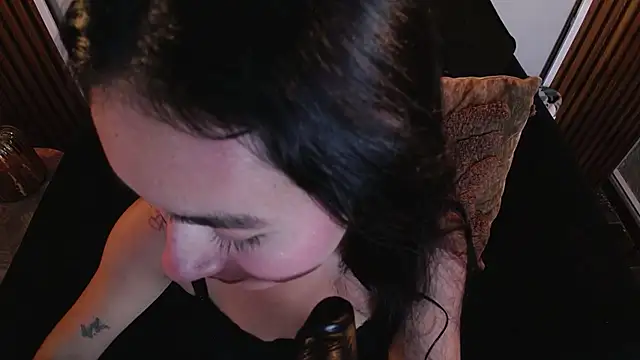 NickyLoveSaliva online show from August 3, 1:28 pm