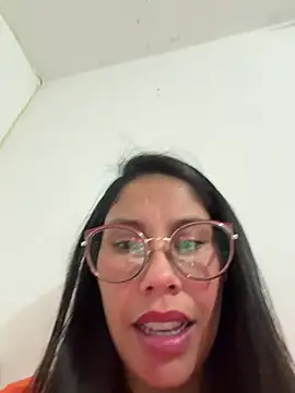Mia roux21 online show from July 25, 5:59 am