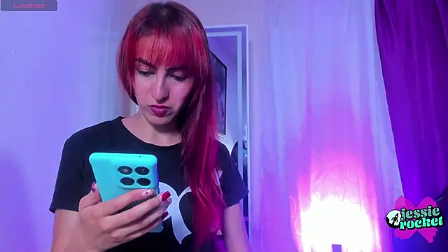 jessierocketx online show from October 15, 6:49 pm