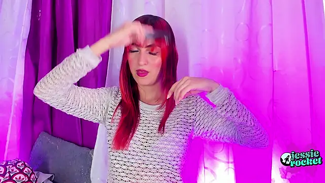 jessierocketx online show from February 14, 12:44 am