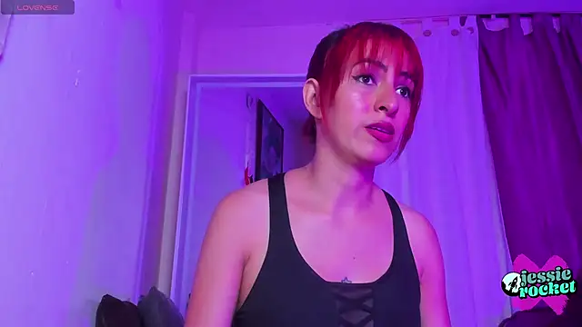 jessierocketx online show from October 7, 5:58 pm