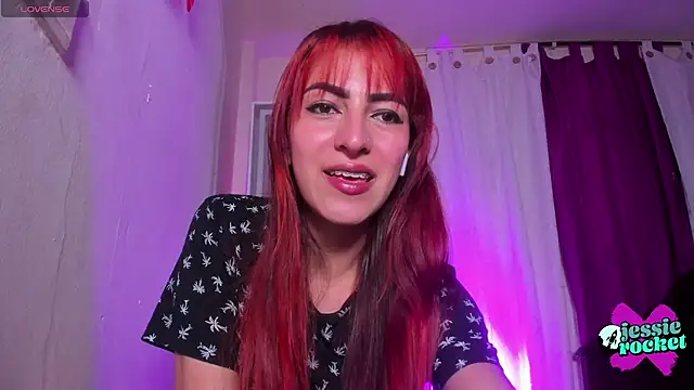 jessierocketx online show from October 25, 2:50 pm