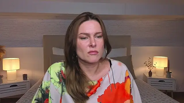 NancyQueen  online show from July 25, 7:38 am