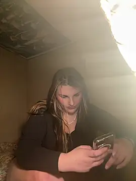 lulbabbby online show from August 8, 3:57 am