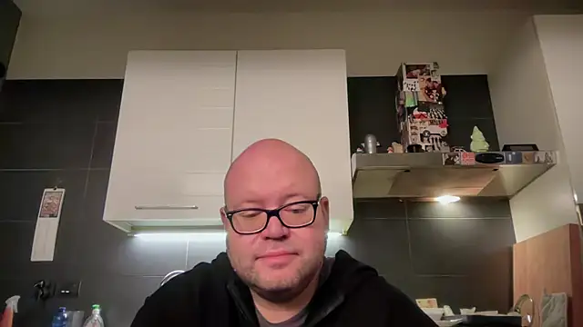 theitalianbear online show from October 23, 3:16 am