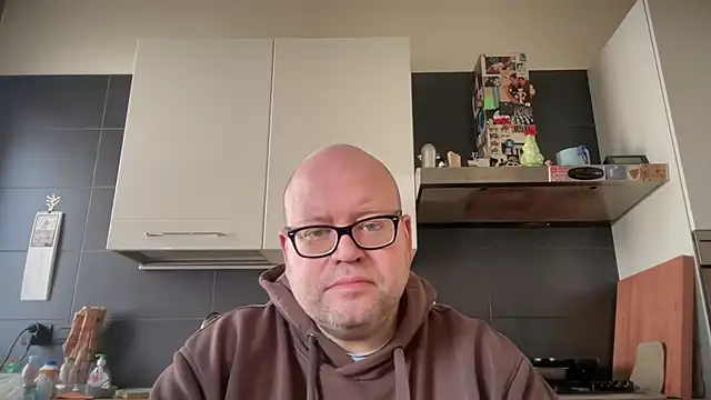 Snapshot of theitalianbear chatting on February 26, 12:38 pm theitalianbear online show from February 26, 12:38 pm