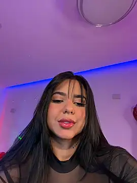  kinkyalexa  online show from August 6, 1:33 am