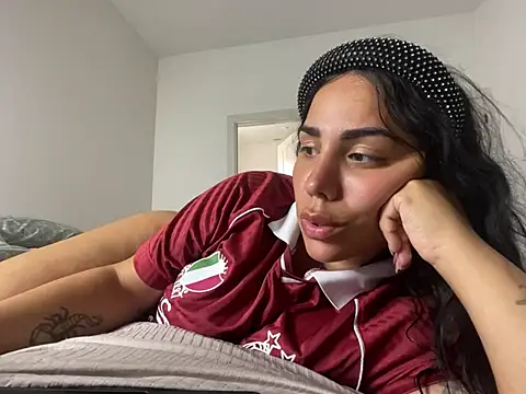 BellaValenis online show from July 26, 1:01 am