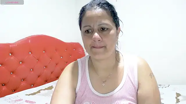 sexy jhoan88 online show from April 22, 2:57 pm
