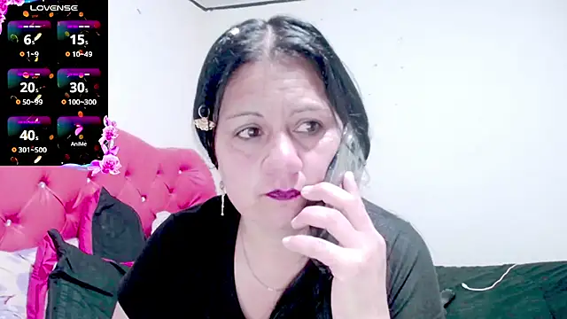Snapshot of sexy_jhoan88 chatting on July 16, 12:35 pm sexy jhoan88 online show from July 16, 12:35 pm
