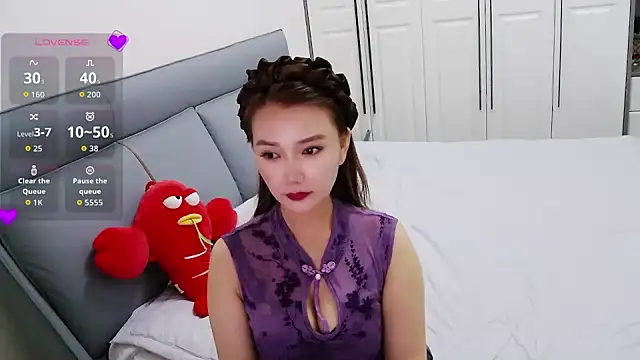LucyLin-d2 online show from July 27, 7:48 am