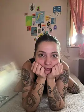 CocoLatina online show from July 28, 2:13 pm