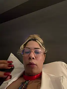 Snapshot of BarbieDollHtx chatting on July 27, 10:55 am BarbieDollHtx online show from July 27, 10:55 am