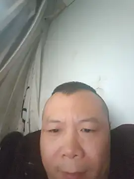 Snapshot of wawamask chatting on August 5, 6:29 am wawamask online show from August 5, 6:29 am