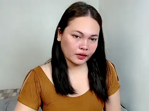 Snapshot of desirable_nicole chatting on July 29, 12:10 am desirable nicole online show from July 29, 12:10 am