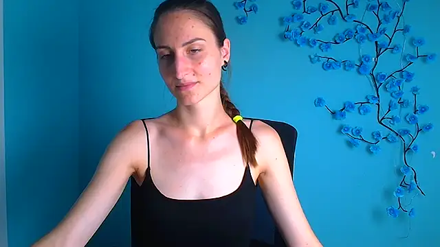 Just Julie  online show from August 6, 11:38 am