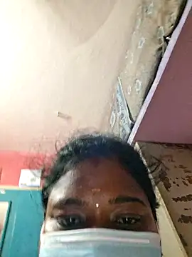 Sexy Srinisha online show from August 5, 12:32 pm