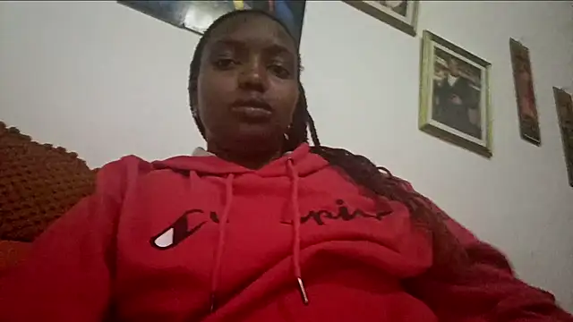 nutellass online show from July 29, 4:28 pm