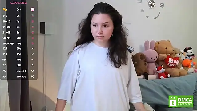 WhitneySimon online show from July 29, 6:01 am