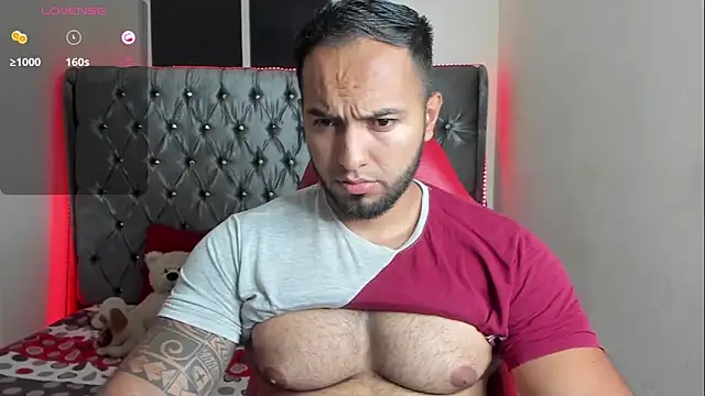 mrloganfuck1 online show from March 30, 6:15 am