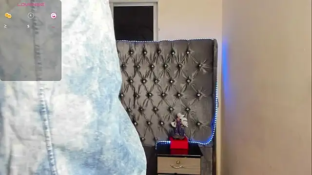 mrloganfuck1 online show from March 29, 6:59 am