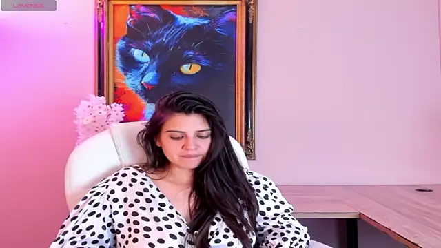 julianaaldanaa online show from July 28, 7:39 pm