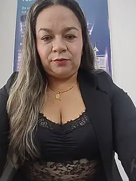 Snapshot of Charlott-1 chatting on July 29, 2:38 pm Charlott-1 online show from July 29, 2:38 pm