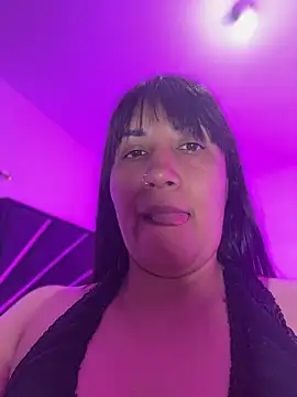 IsabelMore online show from July 29, 12:37 pm