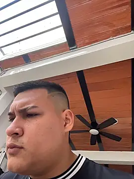 Cristopher 0 online show from July 29, 12:37 pm