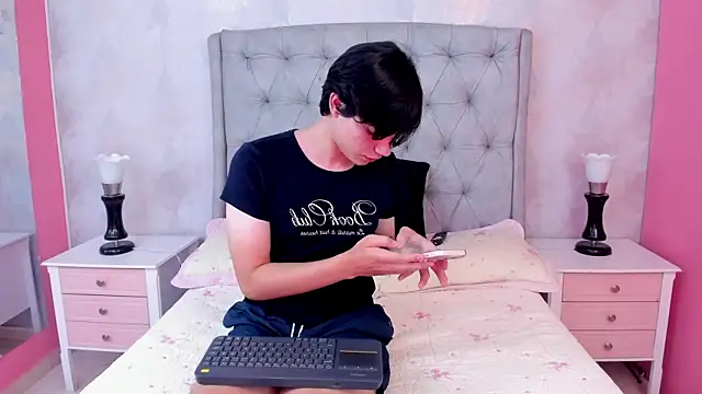 ColtonRyann online show from July 31, 7:11 pm