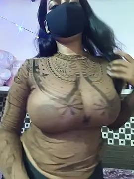 Hotty Bitch69 online show from August 2, 6:34 am