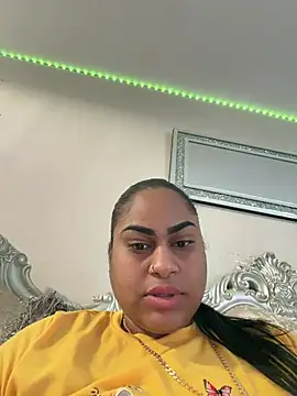 nickaury25 online show from August 1, 9:02 pm