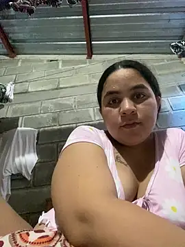 laura1999love online show from July 29, 6:29 pm