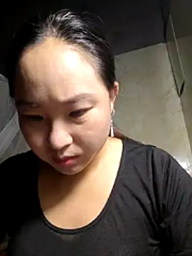 loly2007 online show from August 3, 1:03 am