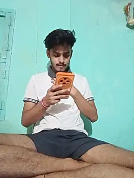 Snapshot of kartikshing19 chatting on July 31, 6:16 pm kartikshing19 online show from July 31, 6:16 pm