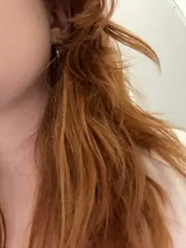 Freaky  Nikki online show from August 5, 1:38 pm