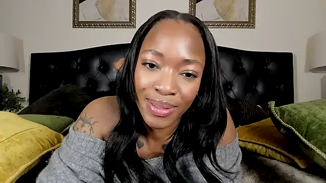 Snapshot of nicolesolace chatting on February 16, 1:38 pm nicolesolace online show from February 16, 1:38 pm
