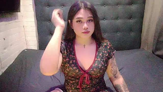 FoxxyJesa online show from June 12, 4:16 pm