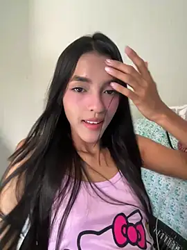 Snapshot of ary_doll chatting on July 31, 4:37 pm ary doll online show from July 31, 4:37 pm