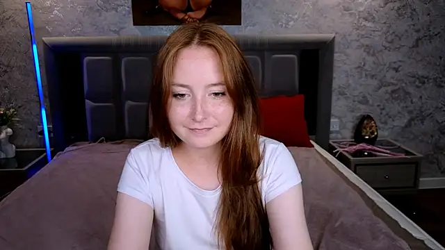 Snapshot of Eva_Howard chatting on August 3, 9:04 am Eva Howard online show from August 3, 9:04 am