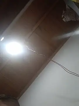 ElYElla26 online show from July 31, 8:39 pm