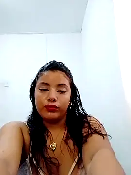 zhathy online show from August 4, 10:58 pm