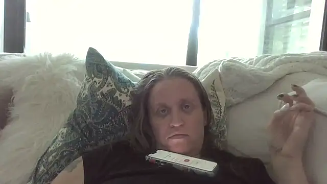 Snapshot of Jenonthecock chatting on July 31, 5:10 pm Jenonthecock online show from July 31, 5:10 pm